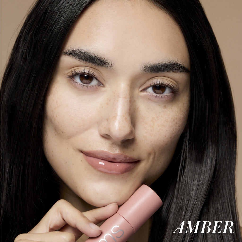 RMS Beauty-Legendary Lip Oil-Makeup-AMBER-MODEL-The Detox Market | Amber