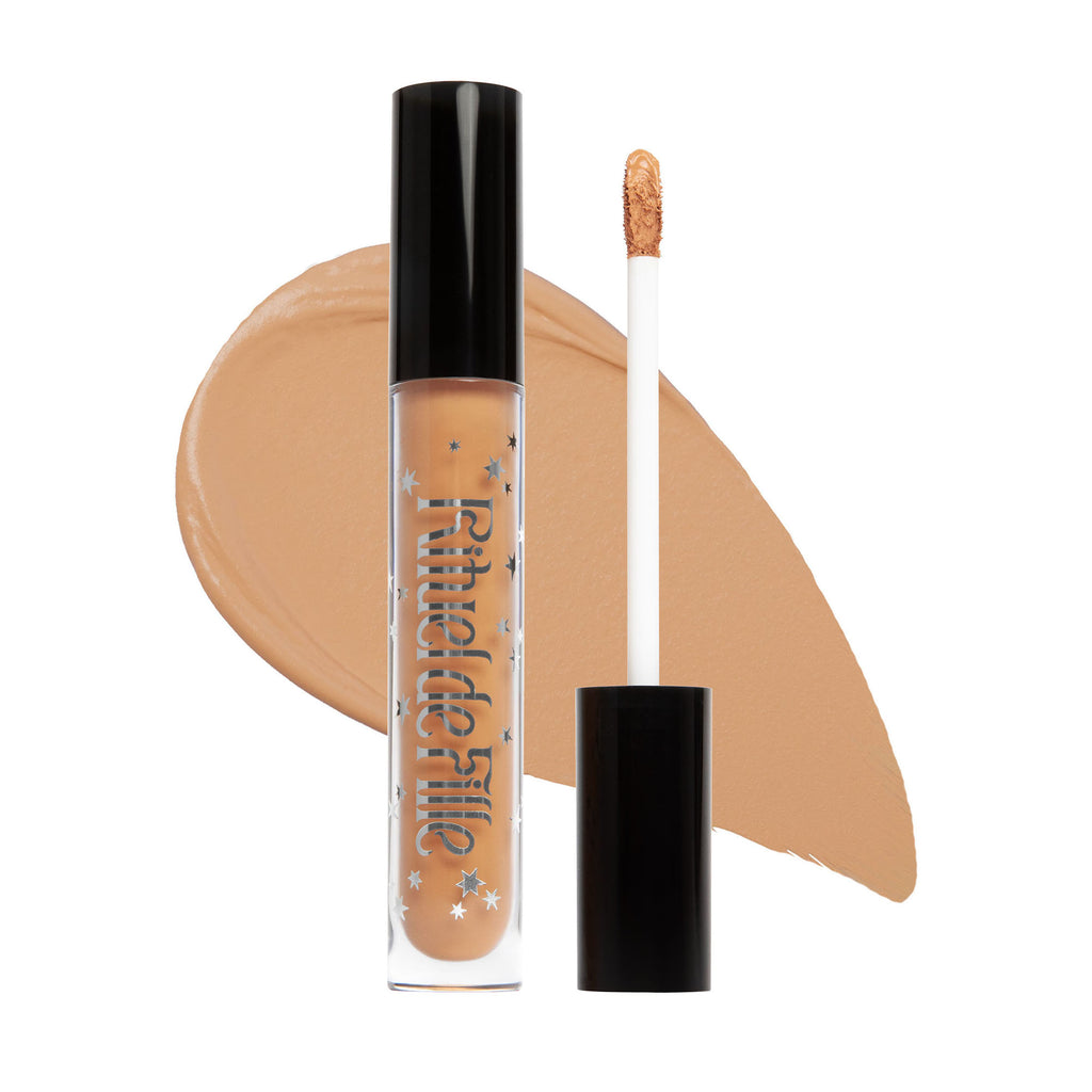 Rituel de Fille-Soft Sorcery Weightless Serum Concealer-Makeup-SoftSorcery-SORC-146TubewithSwatch-2000px-72dpi-1x1_ba738313-ba8d-4bd8-b6a6-6b2046b509c1-The Detox Market | Spell 146 - Medium shade for yellow to gold undertones